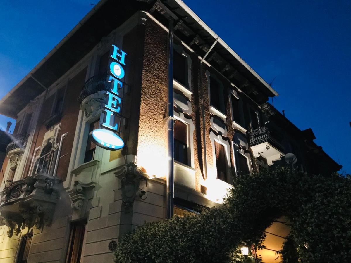 Hotel Bagliori Милано Екстериор снимка