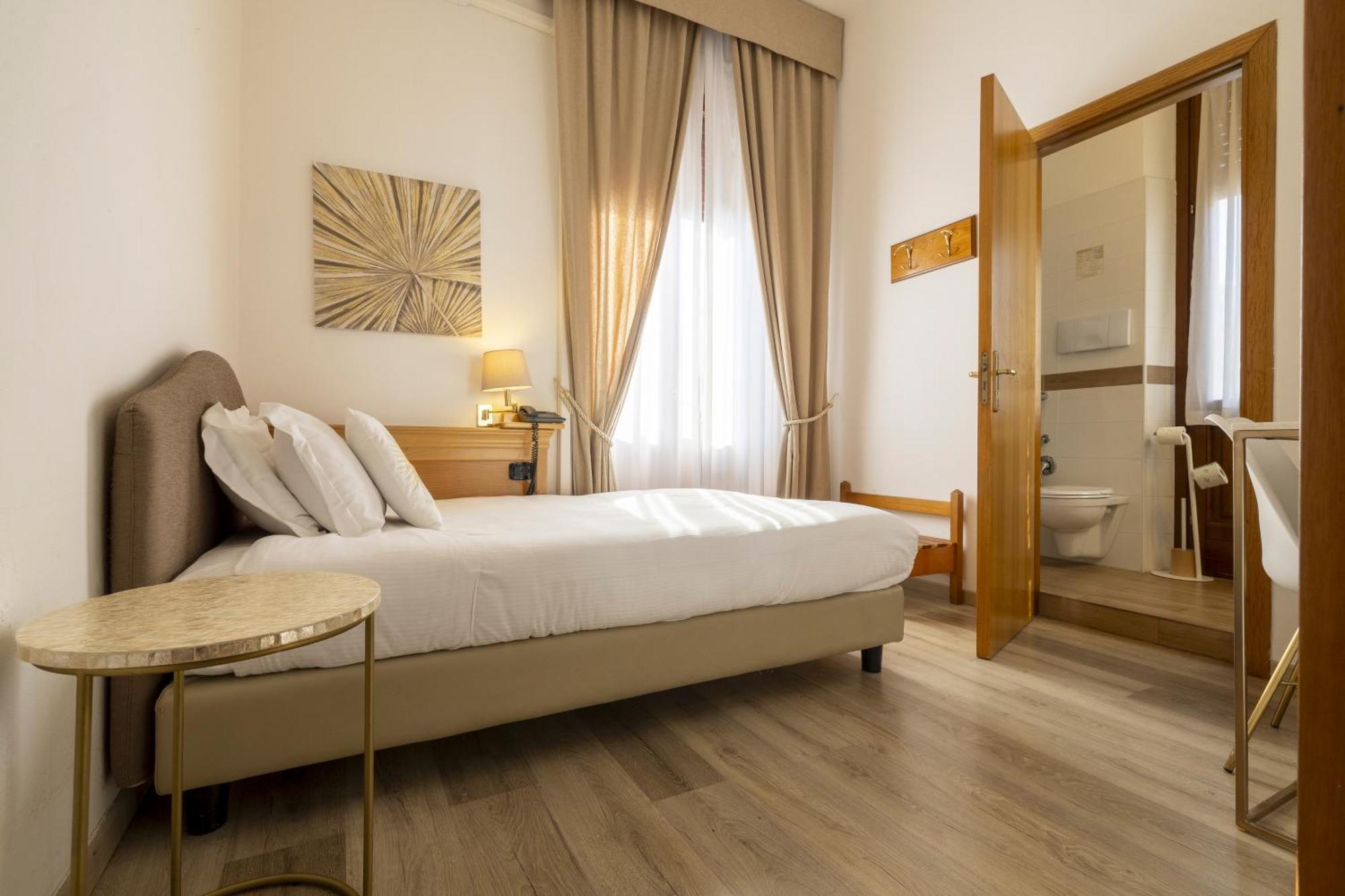 Hotel Bagliori Милано Екстериор снимка