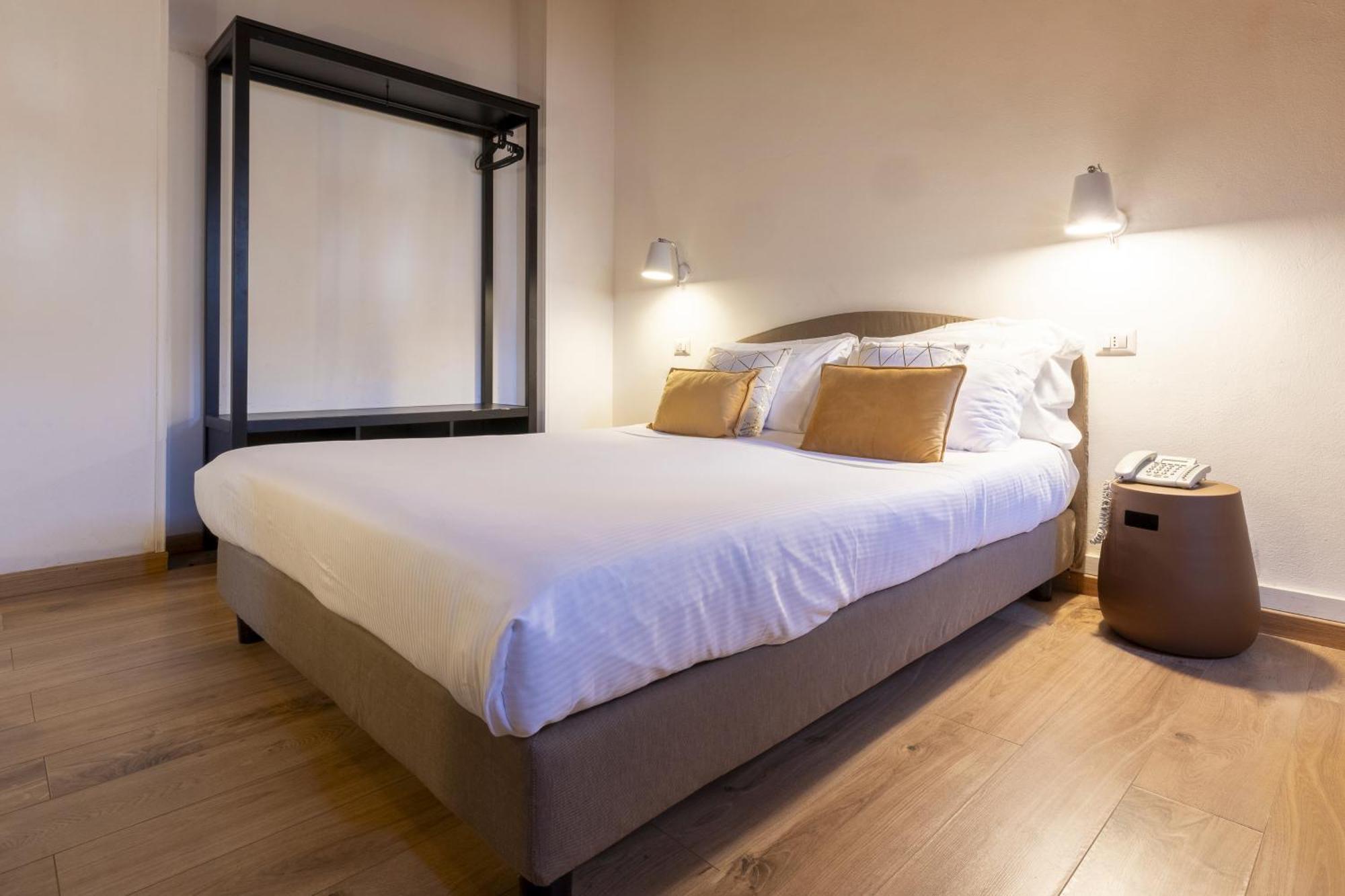 Hotel Bagliori Милано Екстериор снимка
