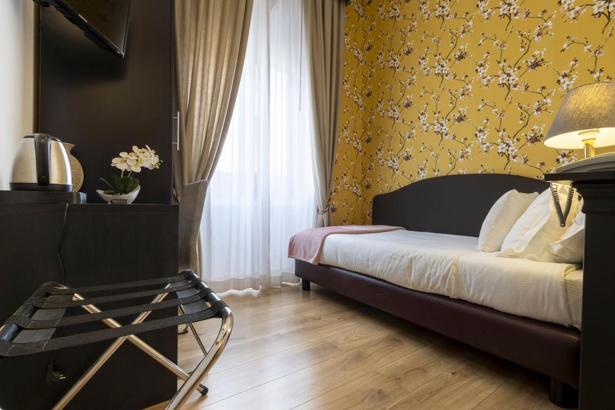 Hotel Bagliori Милано Екстериор снимка