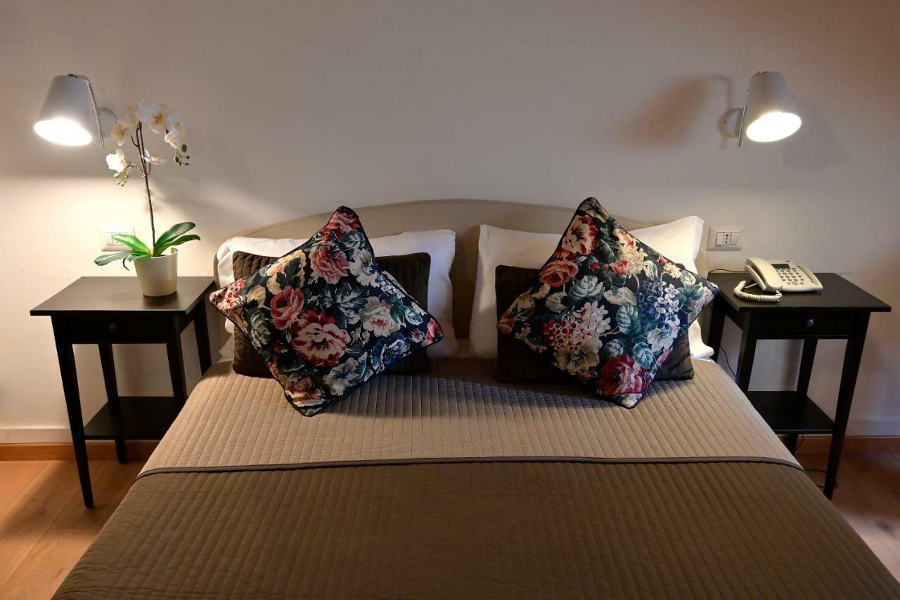 Hotel Bagliori Милано Екстериор снимка
