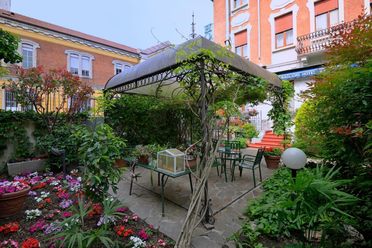 Hotel Bagliori Милано Екстериор снимка